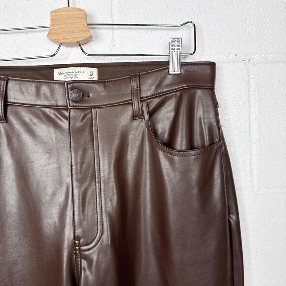 Abercrombie & Fitch Curve Love Vegan Leather 90s Straight Pant Brown 30 - Picture 6 of 8